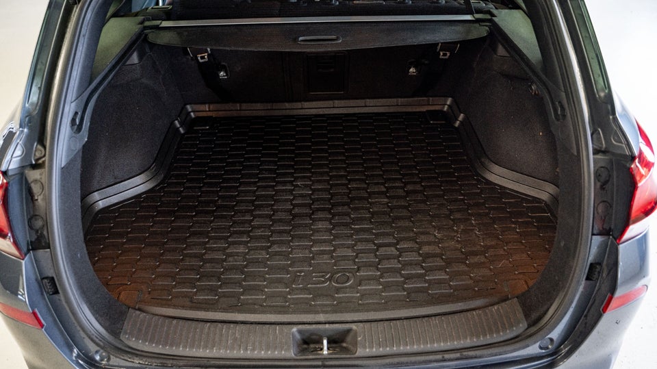 Hyundai i30 1,0 T-GDi Premium 5d