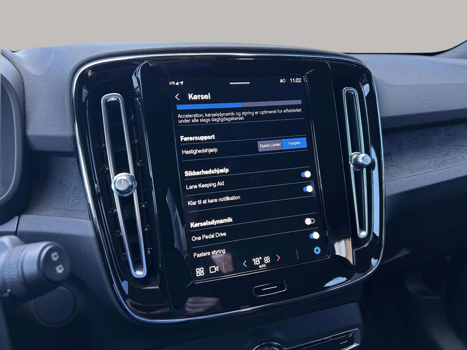 Volvo XC40 P6 ReCharge Core 5d