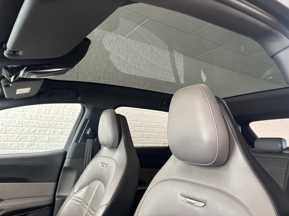 Hongqi EHS7 111 Exclusive 5d