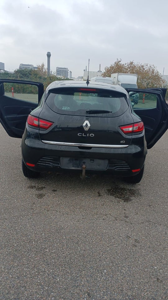 Renault Clio IV 1,5 dCi 75 Expression 5d