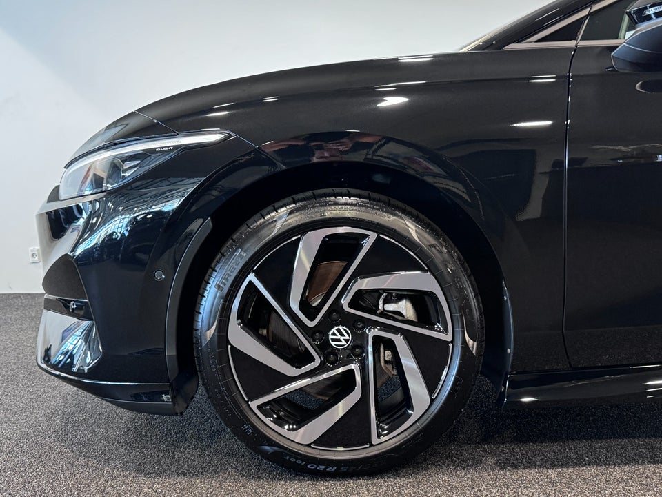VW ID.7 77 Pro Tourer 5d