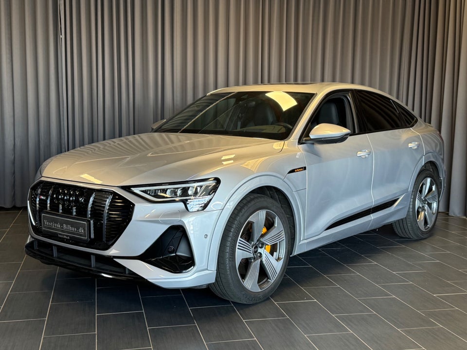 Audi e-tron 55 S-line Sportback quattro 5d