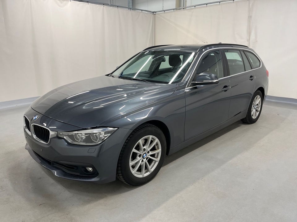 BMW 320d 2,0 Touring aut. 5d