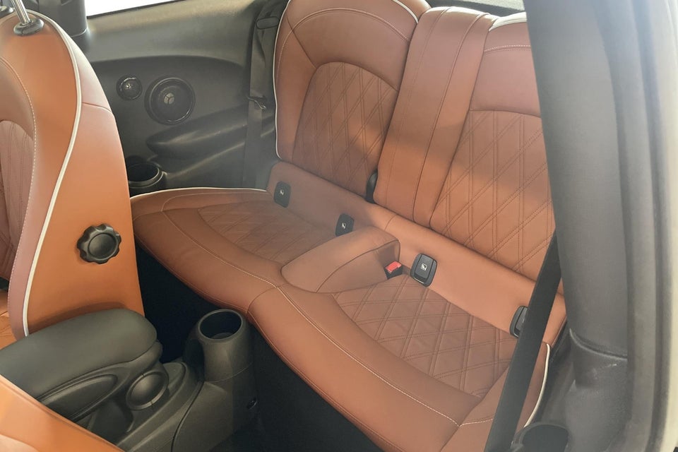 MINI Cooper SE Younique Trim 3d