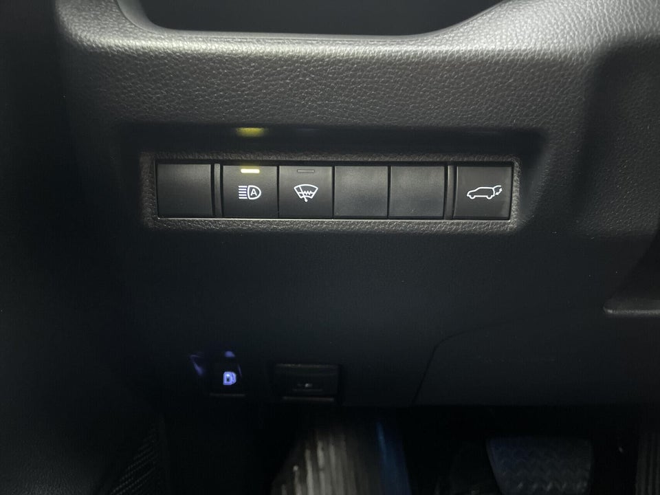 Toyota RAV4 2,5 Hybrid H3 Business MDS 5d