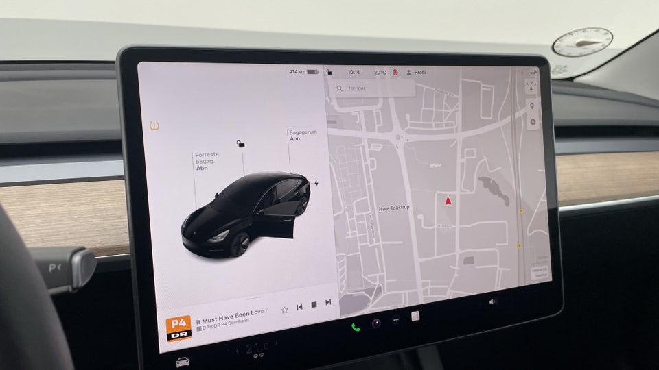 Tesla Model 3 Long Range AWD 4d