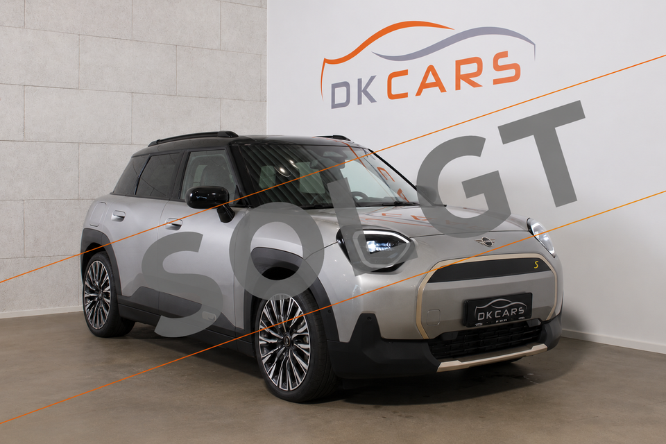 MINI Aceman SE Favoured Trim M 5d