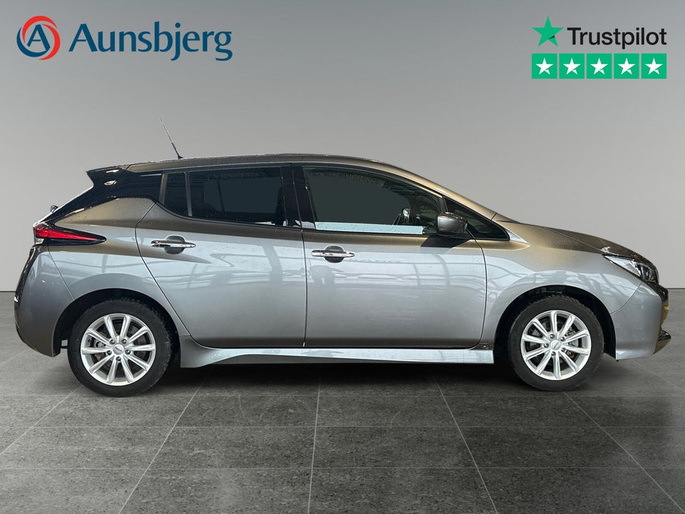 Nissan Leaf 40 Acenta 5d