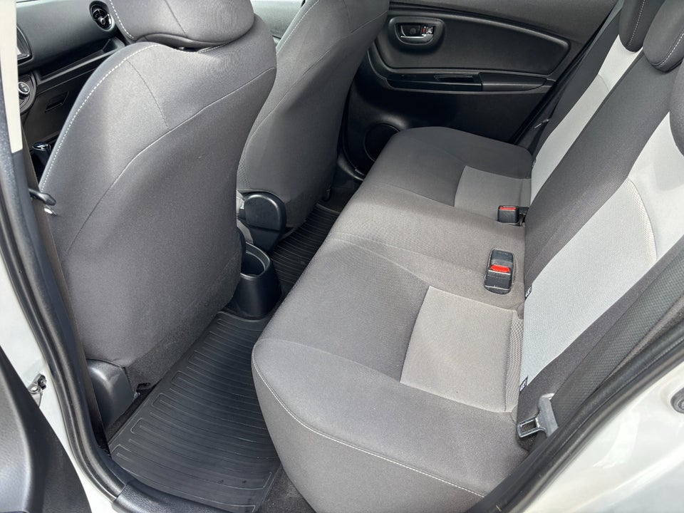 Toyota Yaris 1,5 VVT-iE T3 Smart MDS 5d