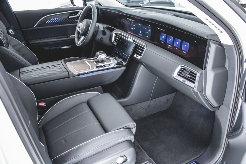 Hongqi E-HS9 99 Exclusive 5d