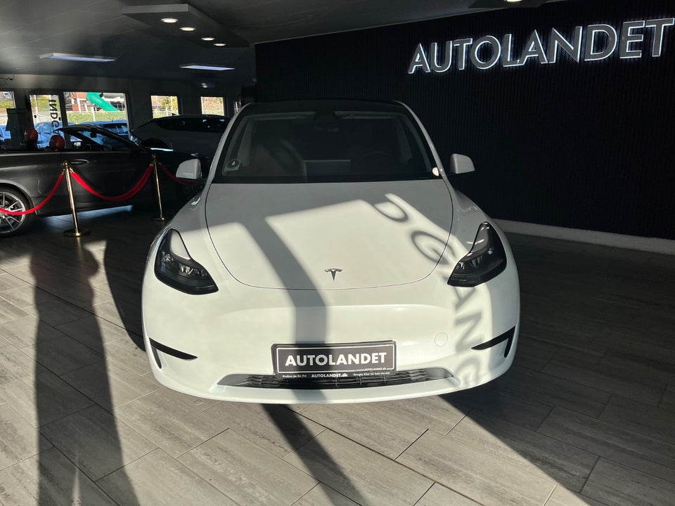 Tesla Model Y RWD 5d