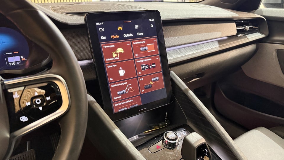 Polestar 2 Long Range AWD 5d