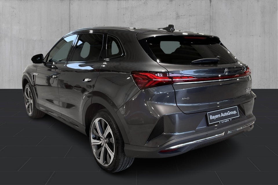 MG Marvel R Performance 5d