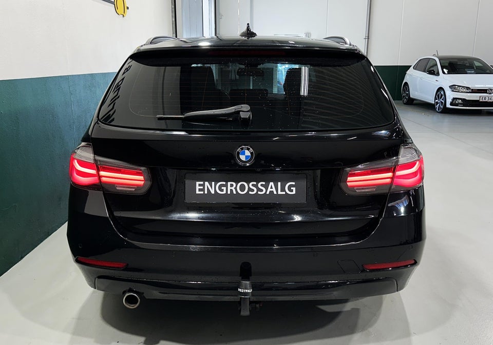 BMW 320d 2,0 Touring aut. 5d