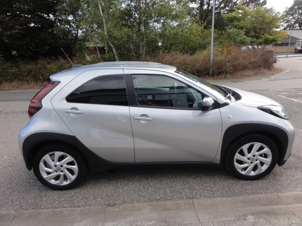 Toyota Aygo X 1,0 Active s-CVT 5d