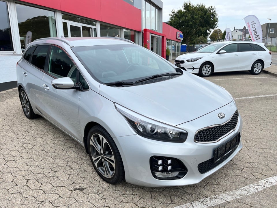 Kia Ceed 1,6 CRDi 136 GT-Line Limited SW DCT 5d