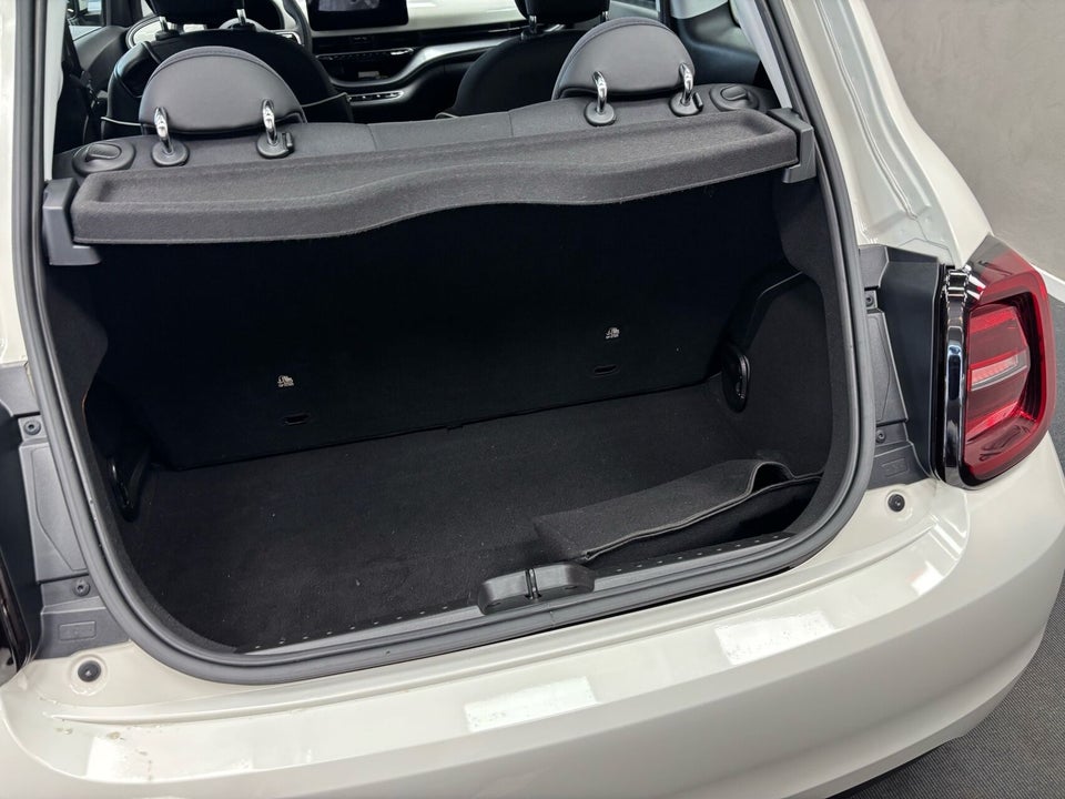 Fiat 500e 24 Icon 3d