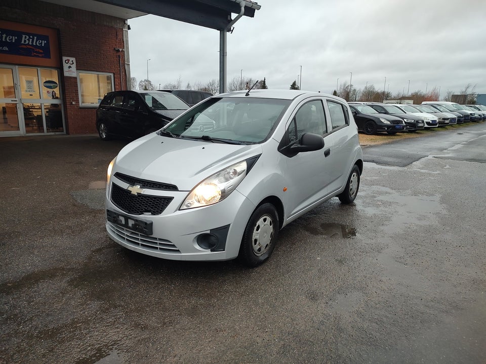 Chevrolet Spark 1,0 LS 5d