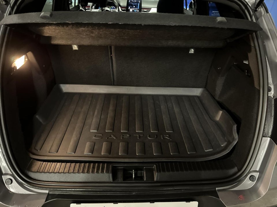 Renault Captur 1,6 E-Tech R.S. Line 5d