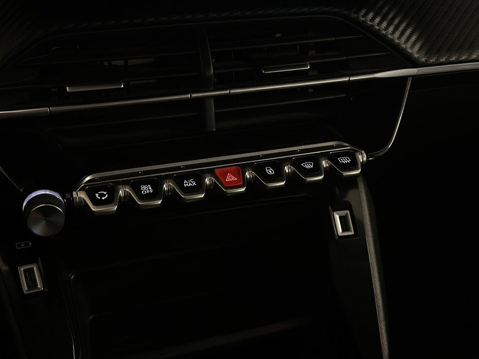 Peugeot e-208 50 Active Pack 5d