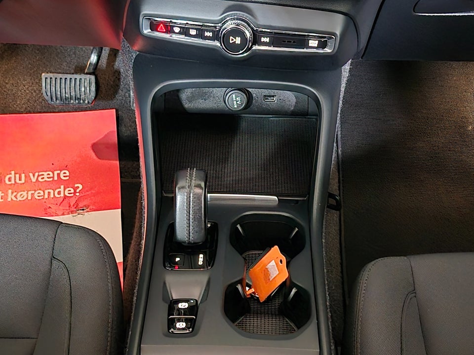 Volvo XC40 1,5 T4 ReCharge Inscription aut. 5d