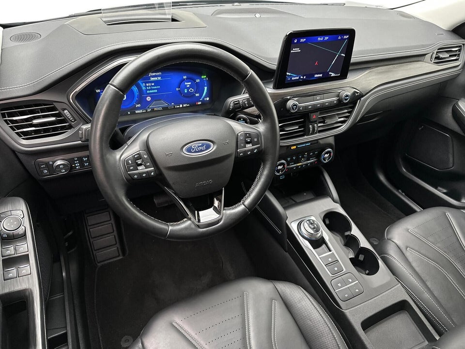 Ford Kuga 2,5 PHEV Vignale CVT 5d