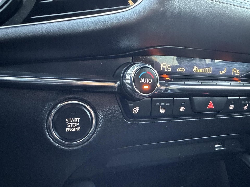 Mazda 3 2,0 SkyActiv-X 180 Sky 5d