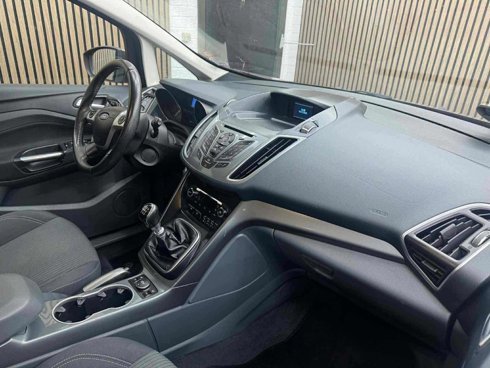 Ford C-MAX 1,0 SCTi 100 Titanium 5d