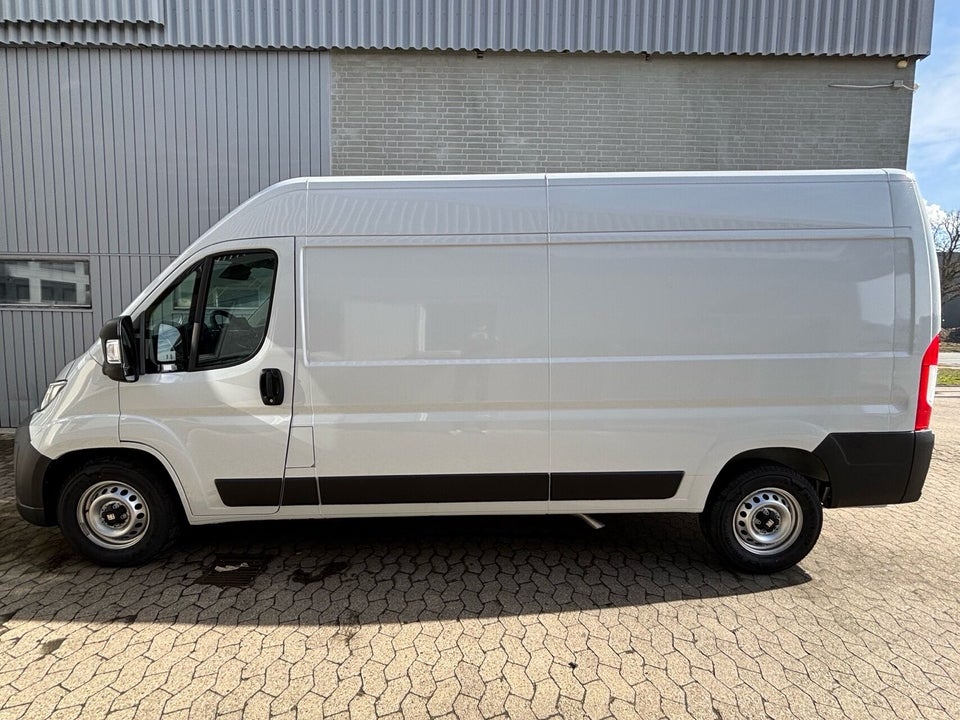Fiat Ducato 35 Maxi 2,2 MJT 140 Kassevogn L3H2 Pro aut.