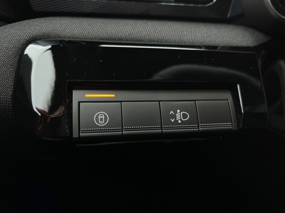 Nissan Micra 52 Advance 5d