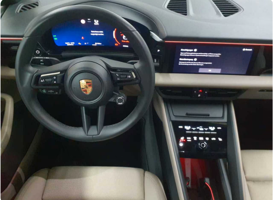 Porsche Macan 4 5d