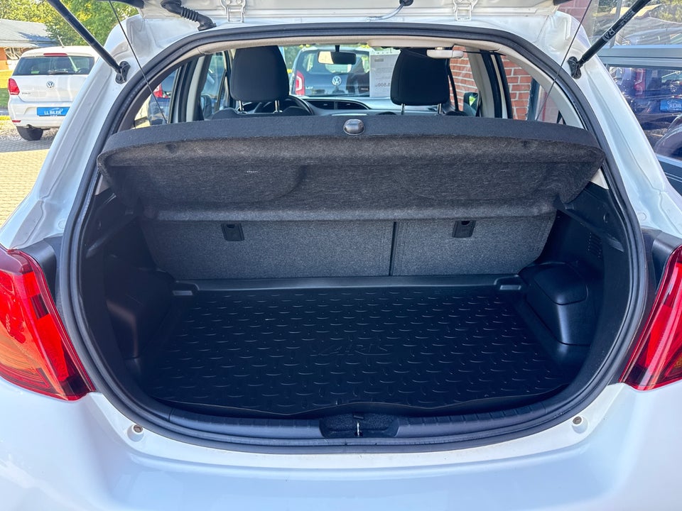 Toyota Yaris 1,5 Hybrid H2 Komfort e-CVT 5d