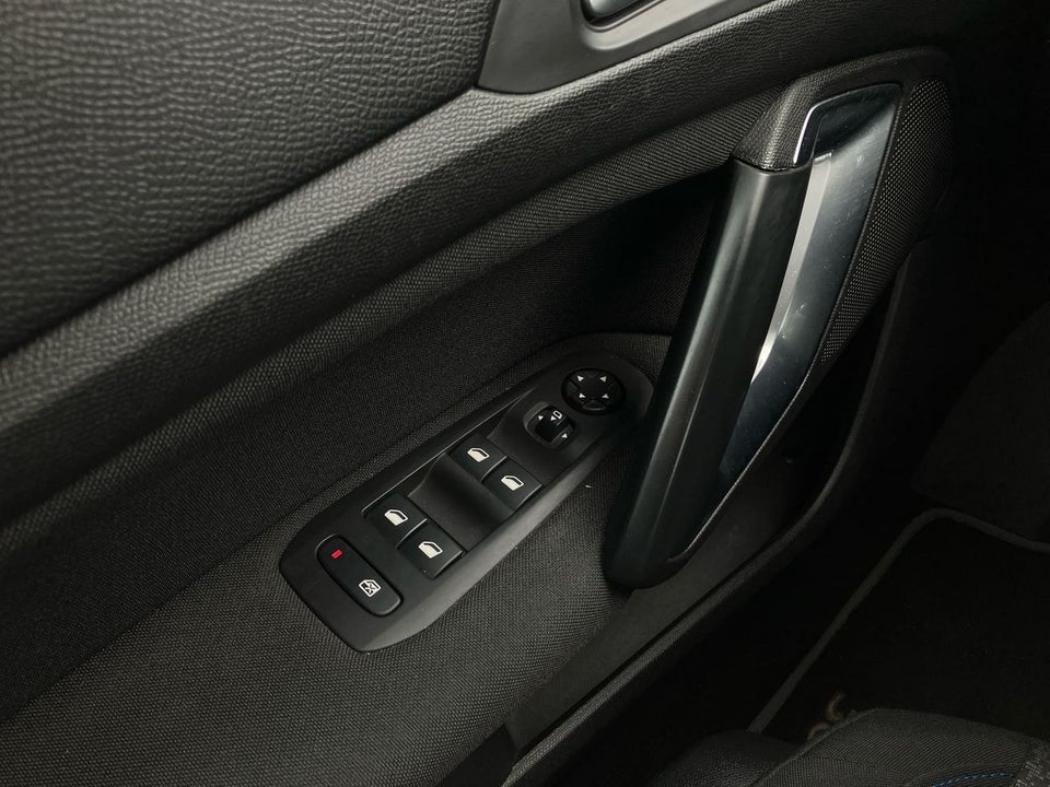 Peugeot 308 1,2 PureTech 130 Style 5d