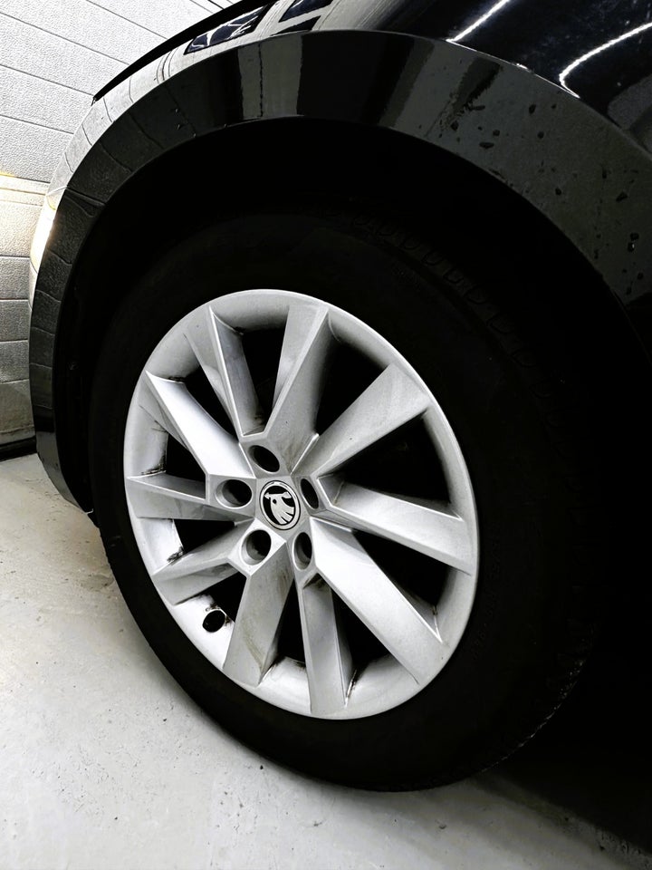 Skoda Superb 1,5 TSi 150 Style 5d