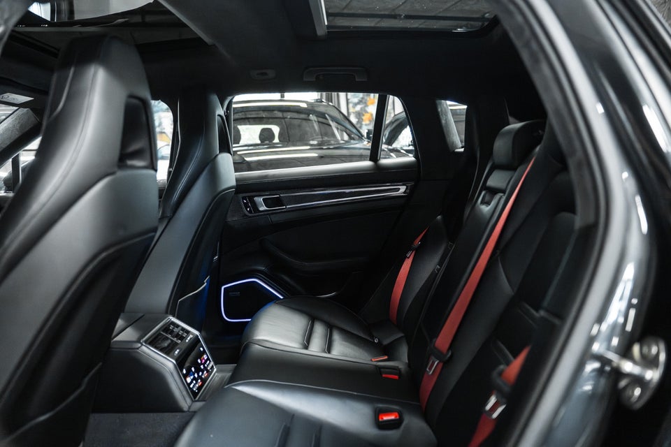 Porsche Panamera Turbo 4,0 Sport Turismo PDK 5d