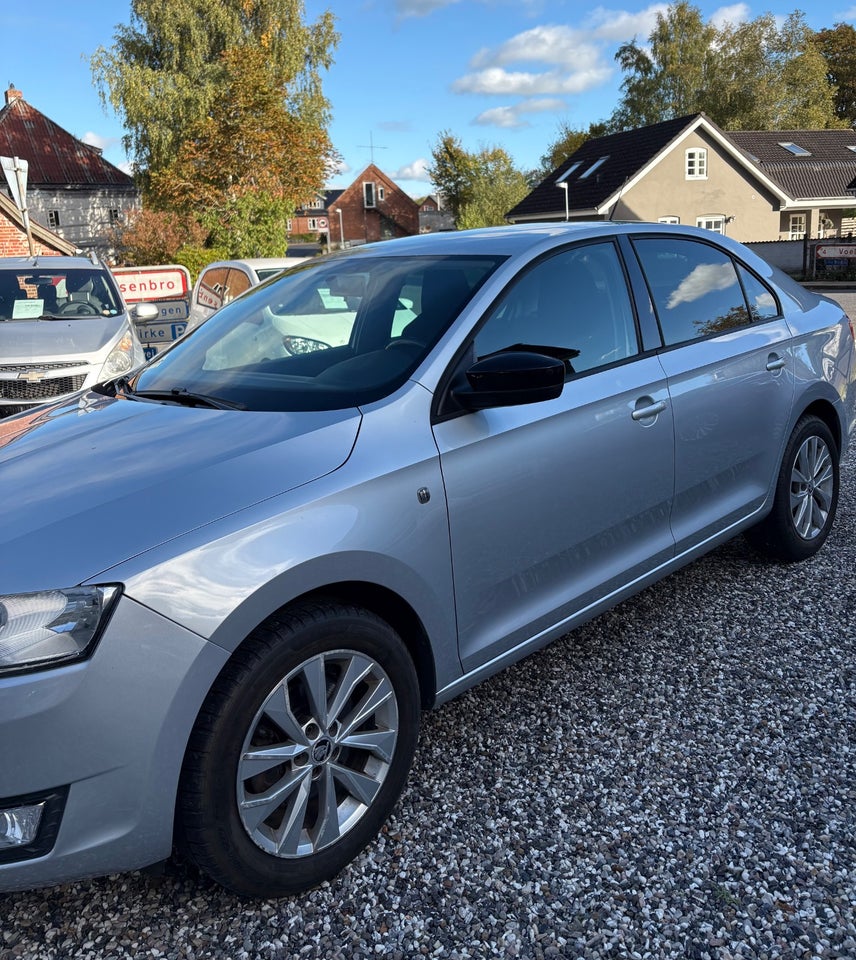Skoda Rapid 1,2 TSi 105 Sport 5d
