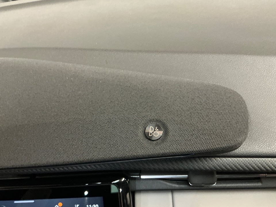 Ford Explorer 82 Premium Extended Range 5d