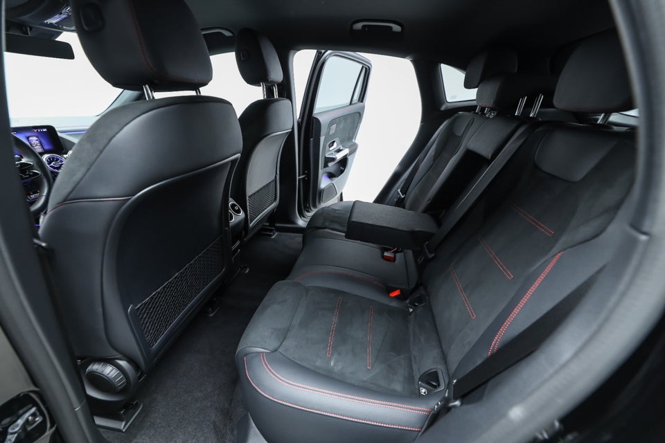 Mercedes EQA350 AMG Advance Plus 4Matic 5d