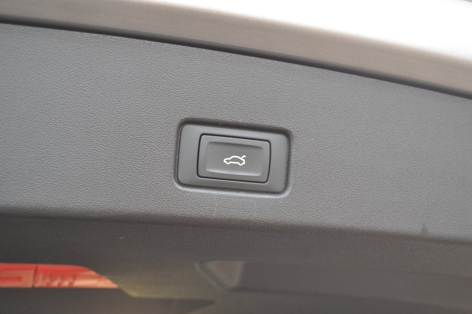 Audi Q4 e-tron 40 edition one S-line 5d