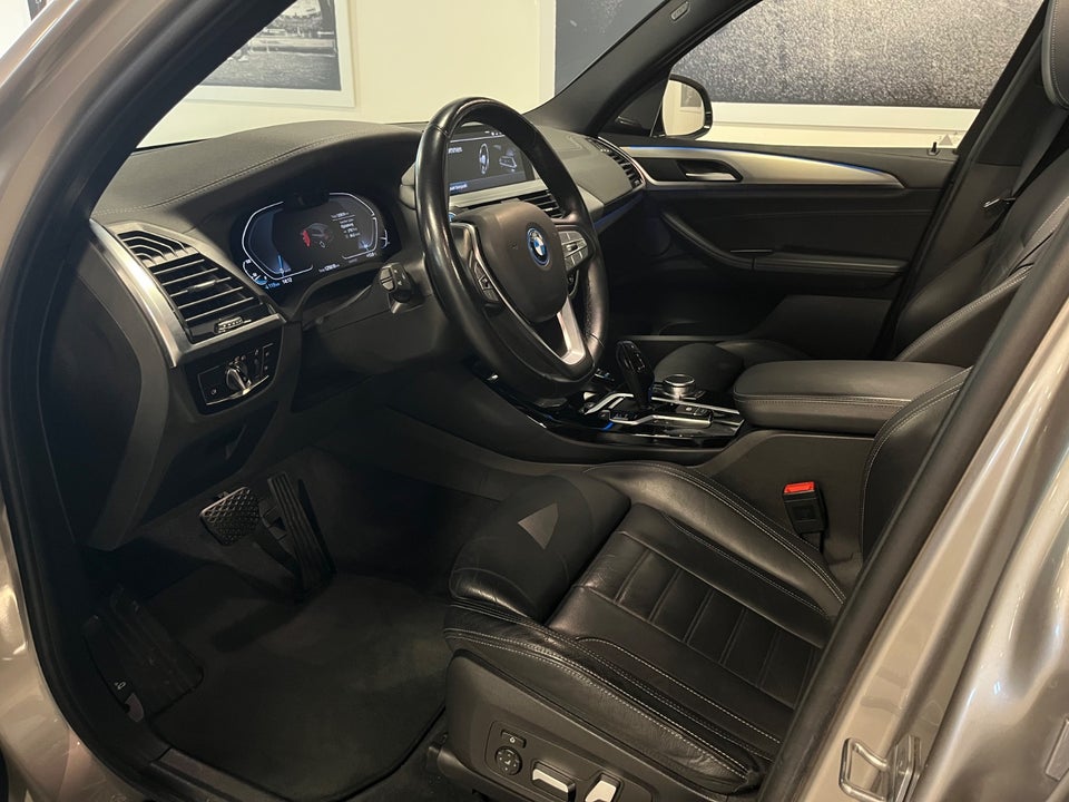 BMW iX3 Charged Plus 5d