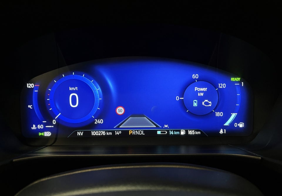 Ford Kuga 2,5 PHEV ST-Line X CVT 5d