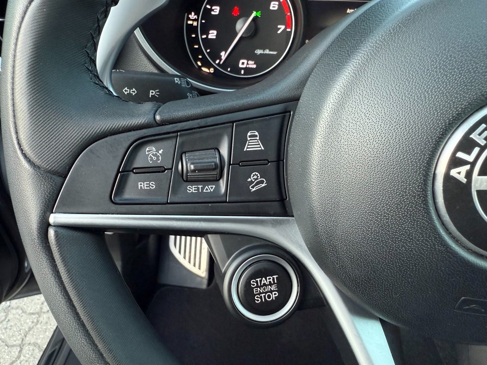 Alfa Romeo Stelvio 2,0 T 280 B-Tech aut. Q4 5d