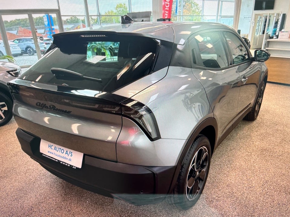 Alfa Romeo Junior Elettrica Core 5d