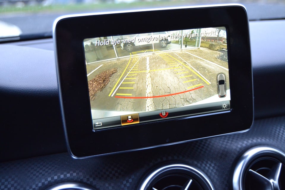 Mercedes A200 1,6 Urban aut. 5d