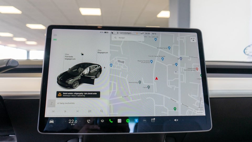 Tesla Model 3 Long Range AWD 4d