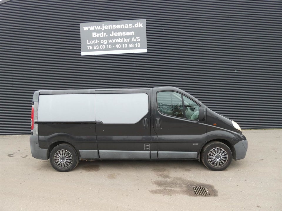 Opel Vivaro 2,0 CDTi 90 Van L2H1 4d