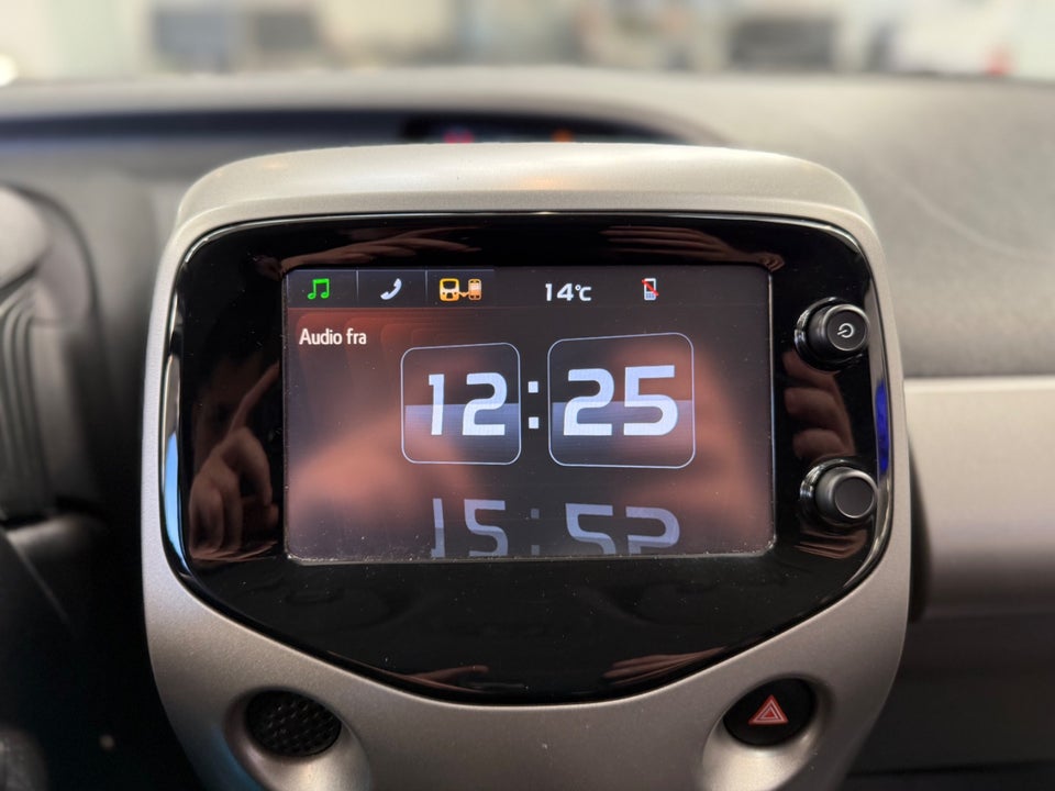 Citroën C1 1,2 PureTech Feel 5d