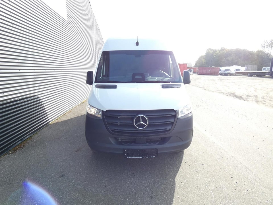 Mercedes Sprinter 317 2,0 CDi A2 Kassevogn PRO aut. RWD