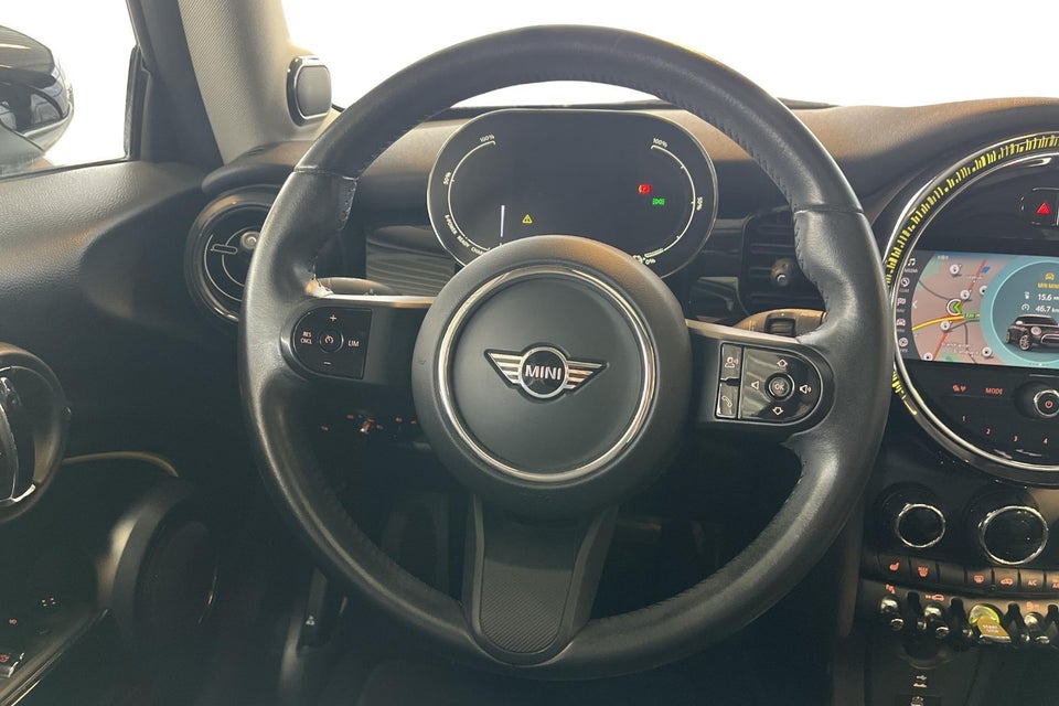 MINI Cooper SE Edition Premium Plus 3d