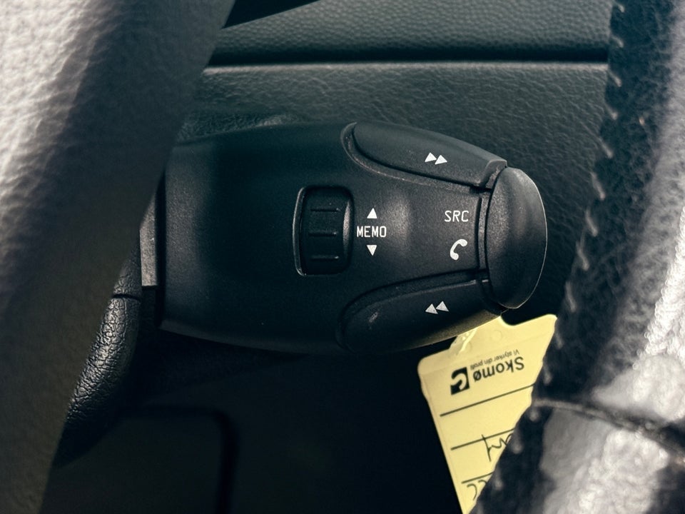 Peugeot 307 2,0 16V CC 2d